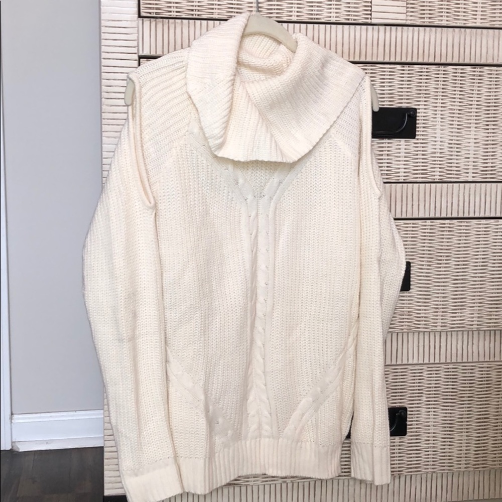 Cream sweater with cold shoulder sleeves